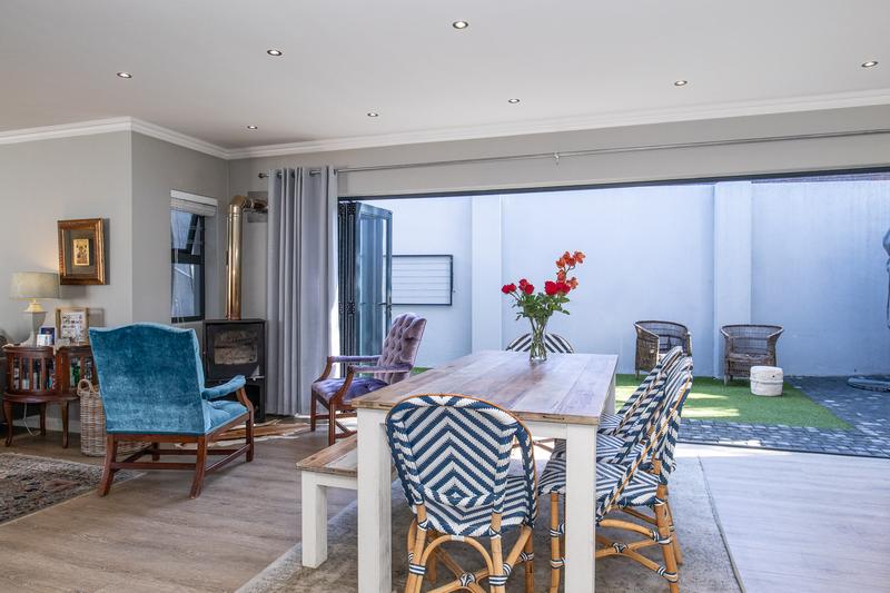 To Let 3 Bedroom Property for Rent in Constantia Western Cape